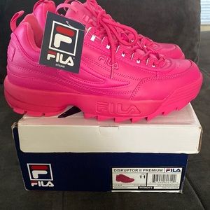 Women’s new hot pink Fila Disruptor 2 size 11